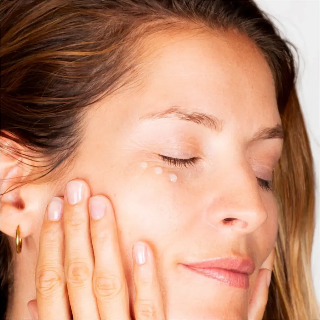 SERÚM CONTORNO DE OJOS AZAFRÁN